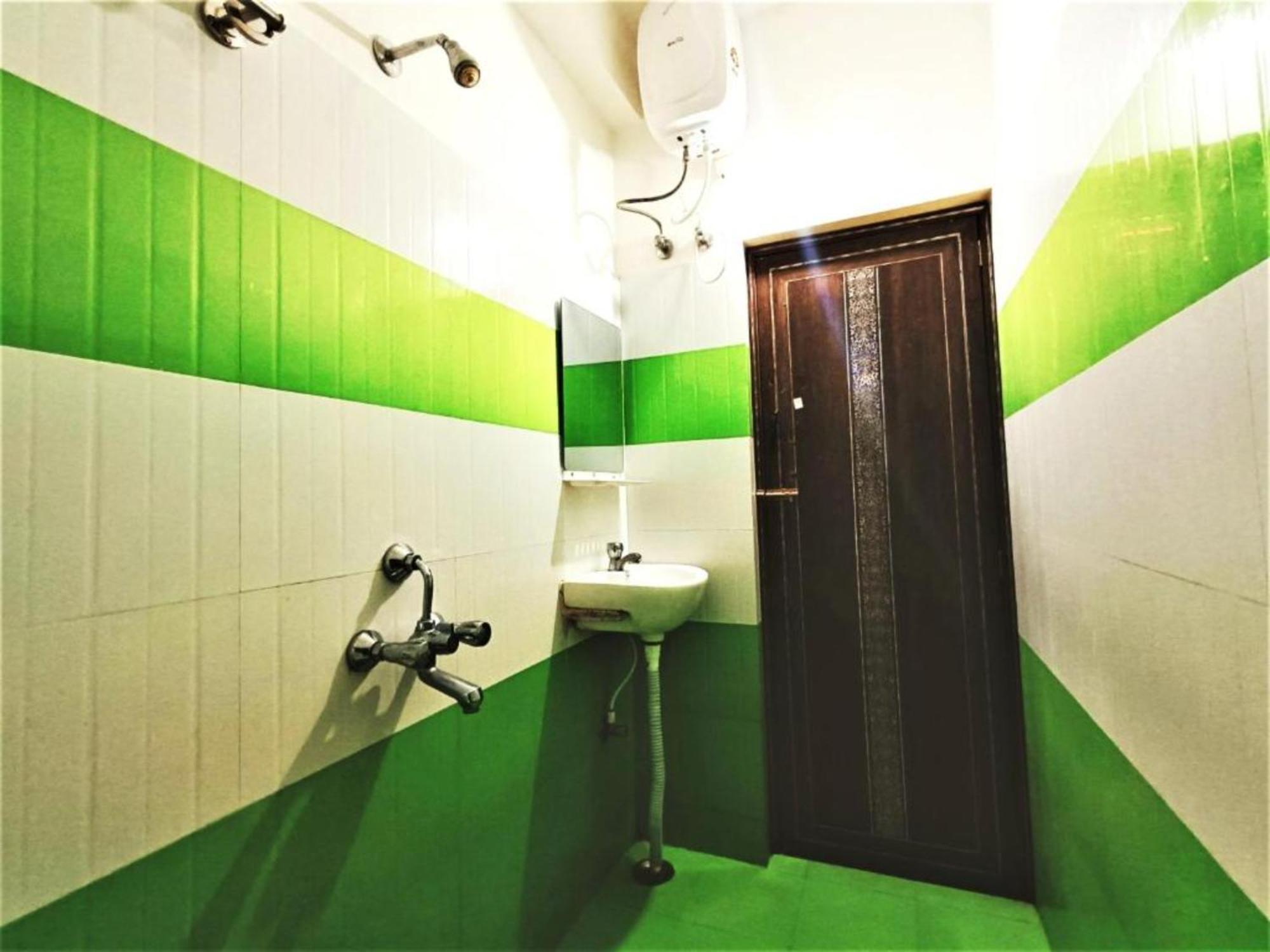 Hotel Krishna Residency Puri Near Sea Beach Best Choice Of Travellers By Morservices Esterno foto